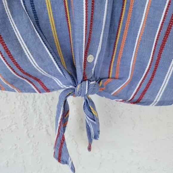 Sandy & Sid Striped Knot Button Down Blouse Womens Size M Blue Multi Cropped - Picture 4 of 10